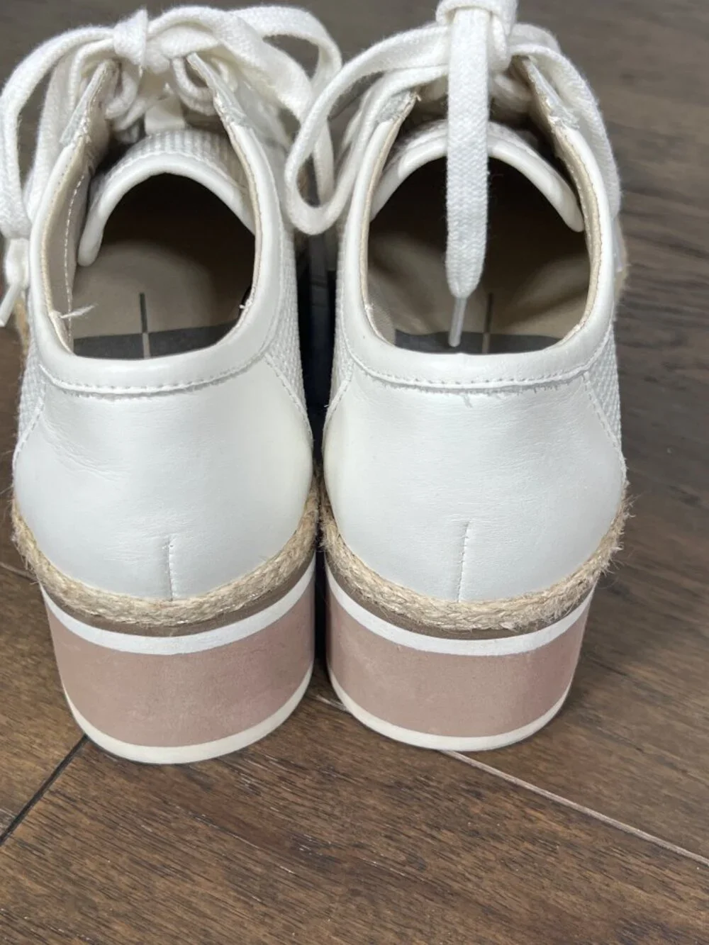 DOLCE VITA Women's Telah Mesh Leather Platform Sneaker Ivory Sz 6 EUC